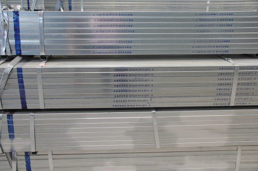 Zinc Galvanized Square Hollow Steel Pipe With Zinc Coated 45 To 250 G 2