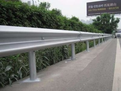 Hot Dipped Galvanized W - Beam Highway Metal Guard Rails For Road Safey Barrier