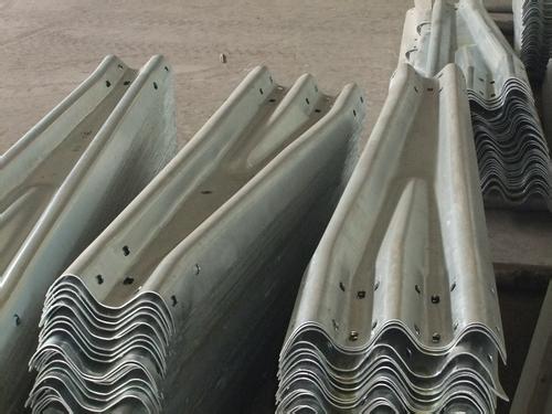 Q235 Galvanized Highway Guardrail Beam Thire Beam / W Beam / Transation Beam 4